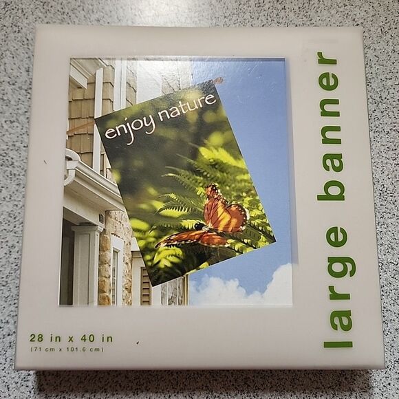 Large Yard Flag/Banner - LOT OF THREE - Size 28" x 40" - durable polyester - Picture 6 of 7